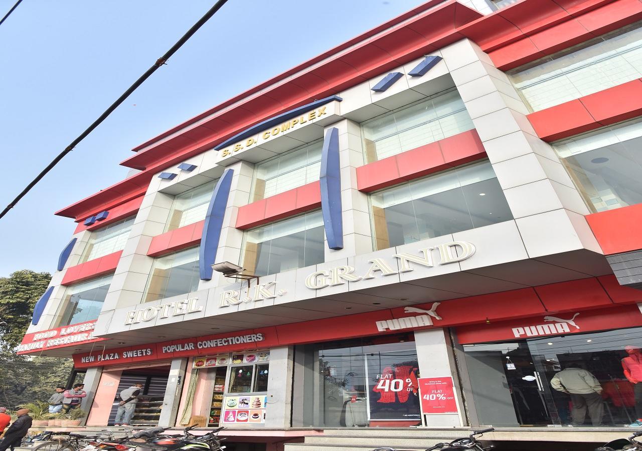 Hotel Rk Grand Varanasi Eksteriør bilde