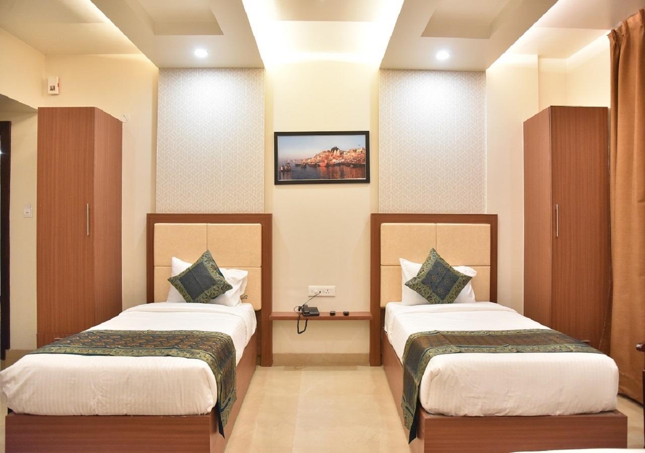 Hotel Rk Grand Varanasi Eksteriør bilde