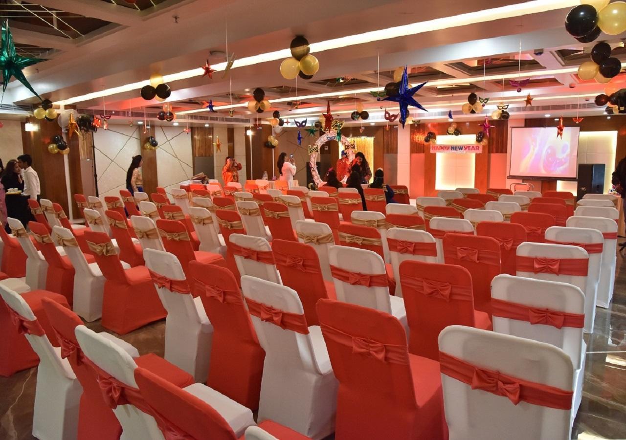 Hotel Rk Grand Varanasi Eksteriør bilde
